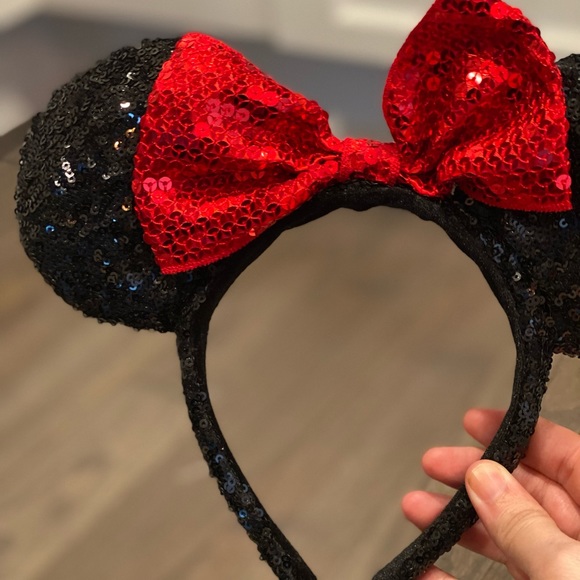 Disney Accessories Original Minnie Mouse Ears Disneyland Paris